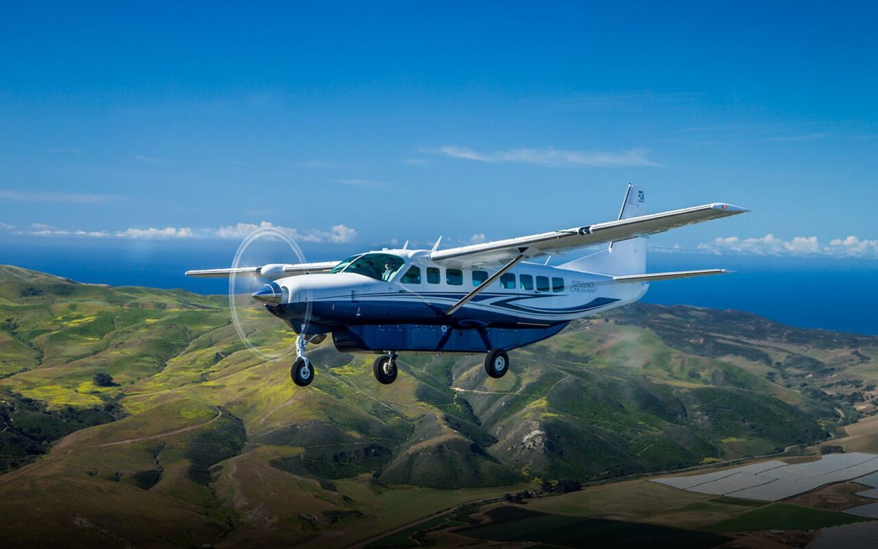 Cessna Grand Caravan em voo, modelo operado pela Azul Conecta nas ligações regionais, como a de Confins a Diamantina
