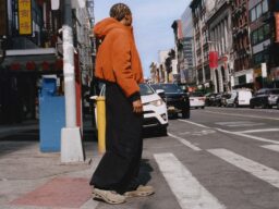 Loewe e On lançam tênis de trilha de US$ 890: saiba como comprar de Maceió