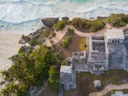 Por que Tulum, destino da moda no México, perdeu um terço dos turistas em 2026